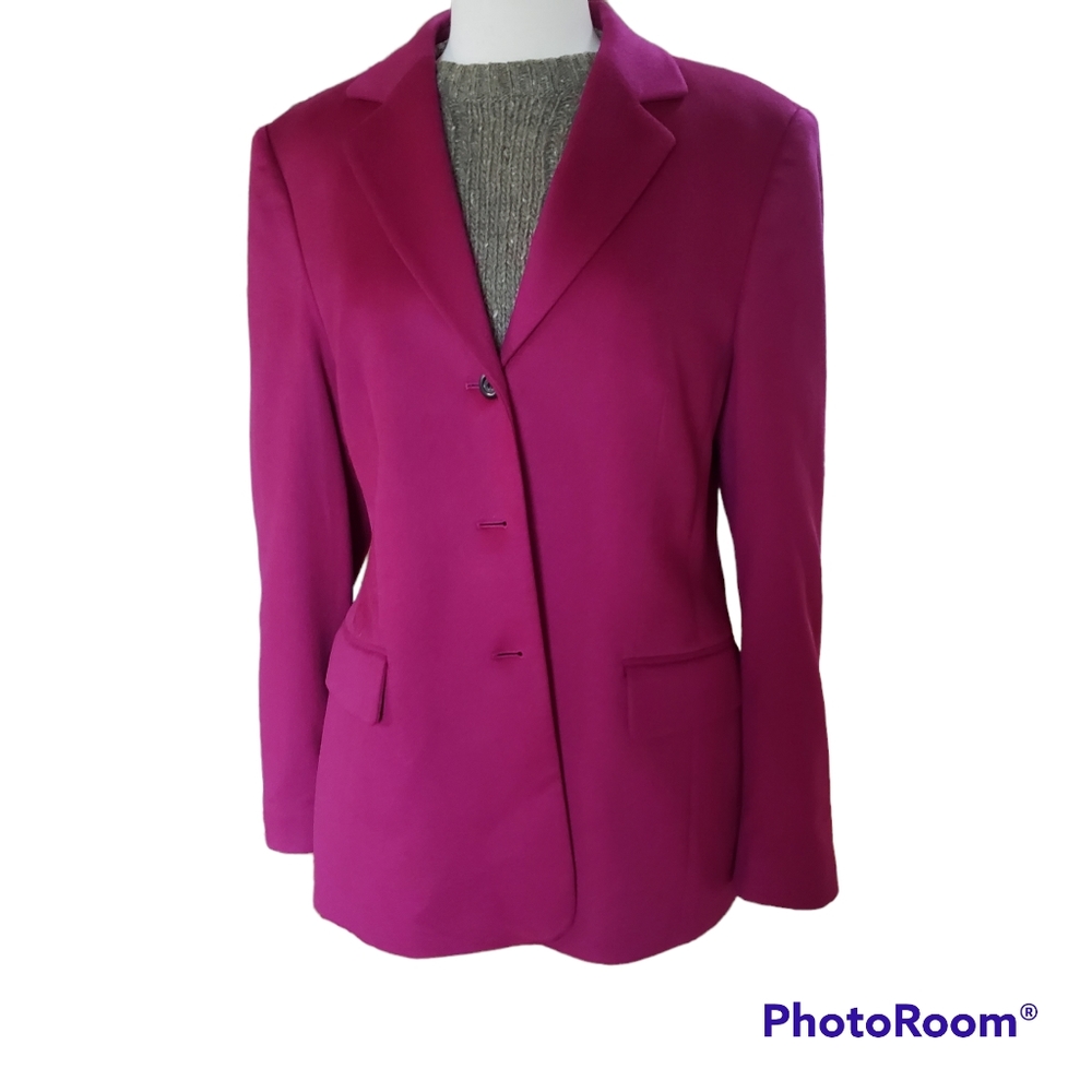 Louis Feraud 100% deep magenta cashmere blazer